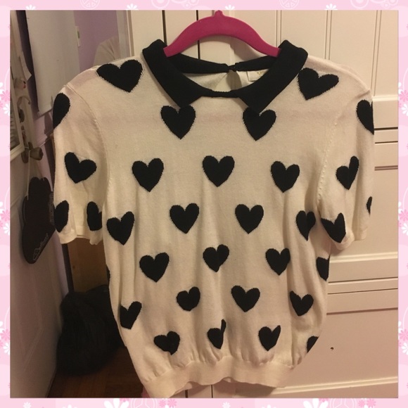 Heart collared shirt - Picture 1 of 3